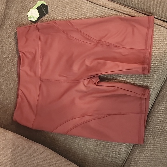 La Kottee workout set - Picture 3 of 3